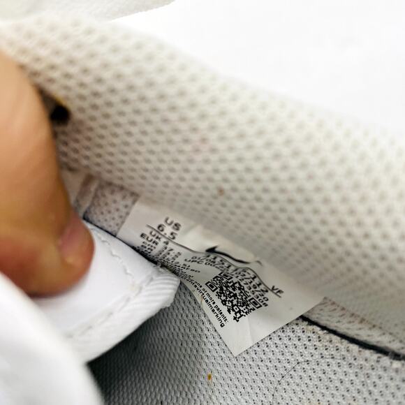 Nike 6.5 AF1 '07 White Leather Sneakers - Picture 9 of 9